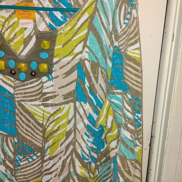 Ruby Rd. Blue and Green Patterned Blouse - Picture 5 of 7